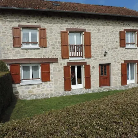 Gite Familial En Chataigneraie, Jardin Clos, Garage Amenage, Proche Randonnees Et Villages Pittoresques - Fr-1-742-450