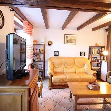 別荘 Gite Familial En Chataigneraie, Jardin Clos, Garage Amenage, Proche Randonnees Et Villages Pittoresques - Fr-1-742-450 Vitrac